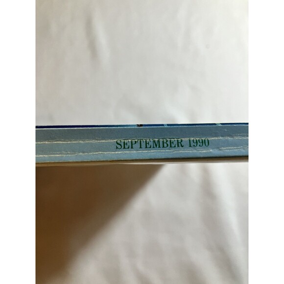 Isaac Asimov's The Magazine of Fantasy & Science Fiction 1990/1997/1998/1999 Lot - Picture 4 of 14